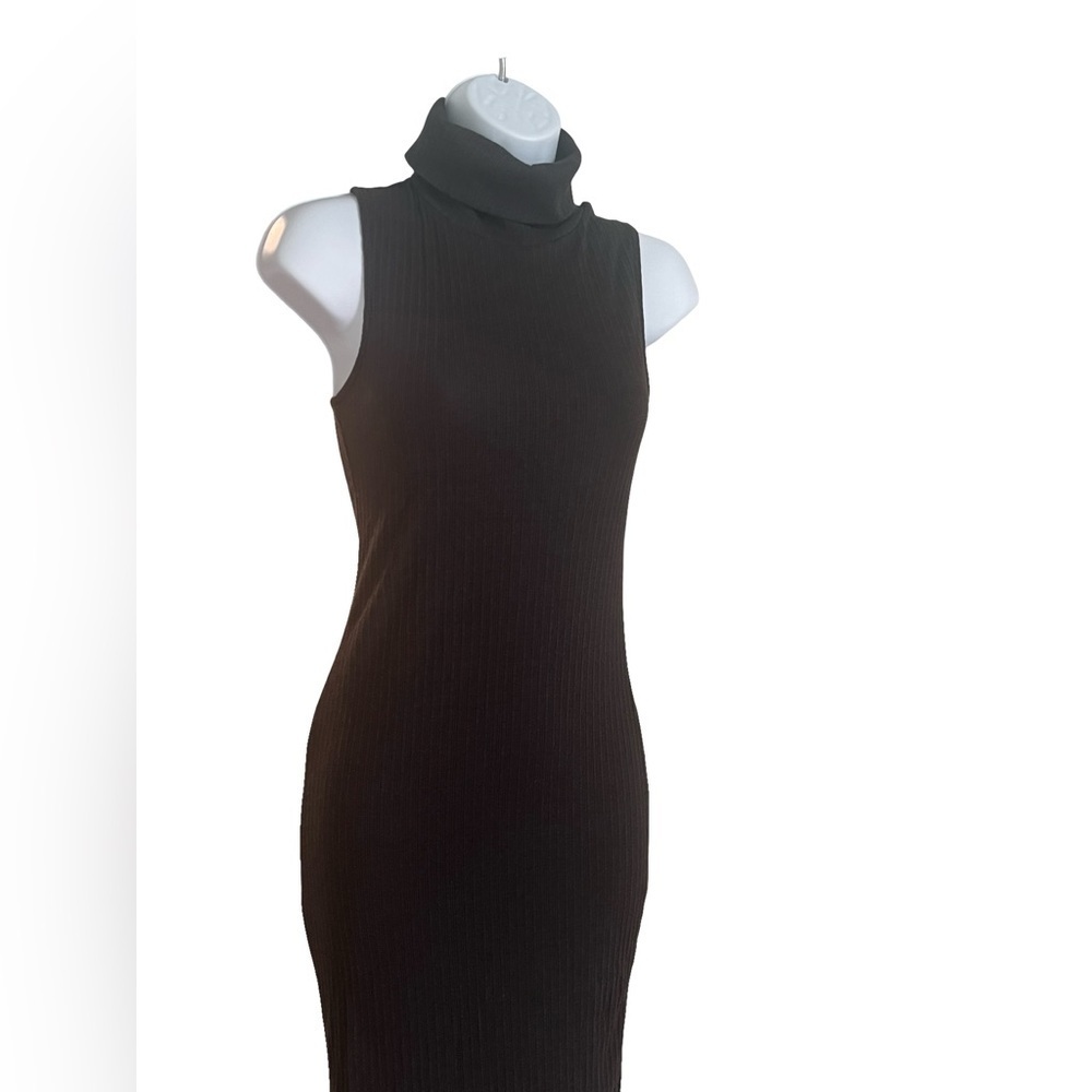Windsor Off Black Turtleneck Midi Dress. Size Medium. Good condition. - Picture 3 of 7